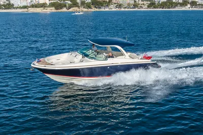 2023 Chris-Craft Launch 35 GT