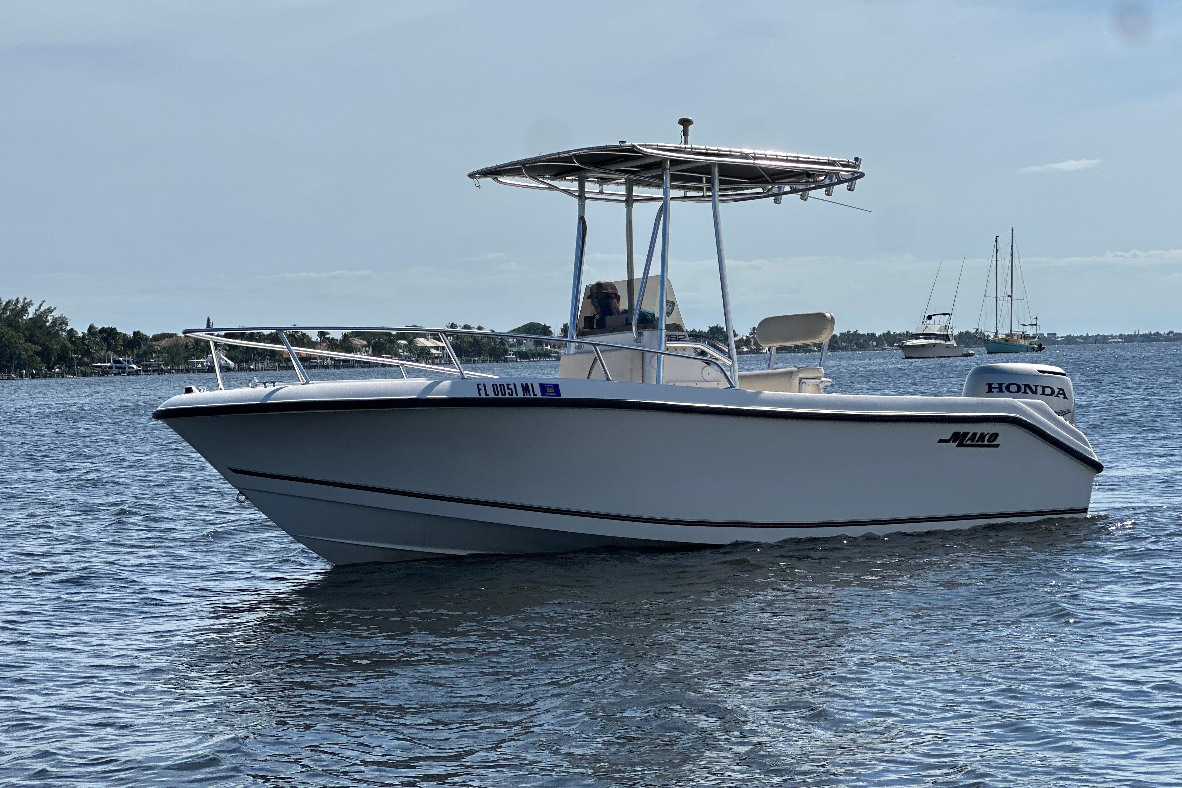 Mako 192 Center Console