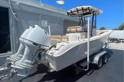 Sea Chaser 24 HFC