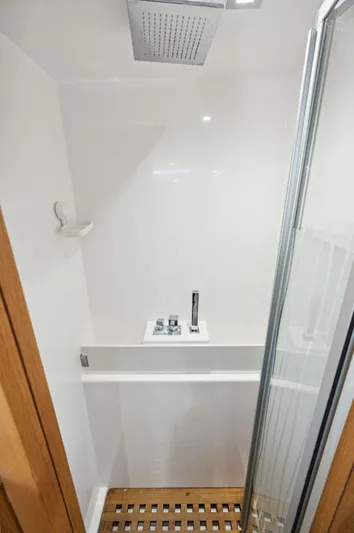 Halcyon Yacht Photos Pics 