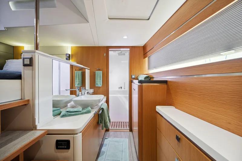 Halcyon Yacht Photos Pics 