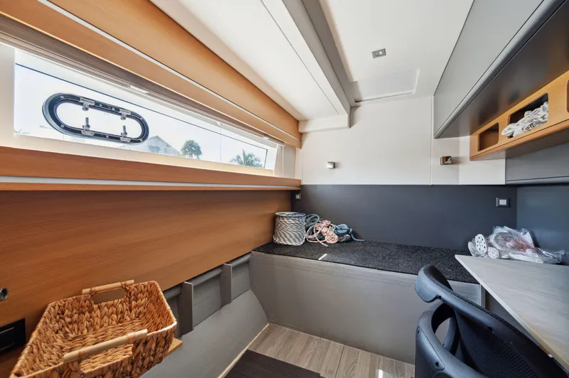 Halcyon Yacht Photos Pics 