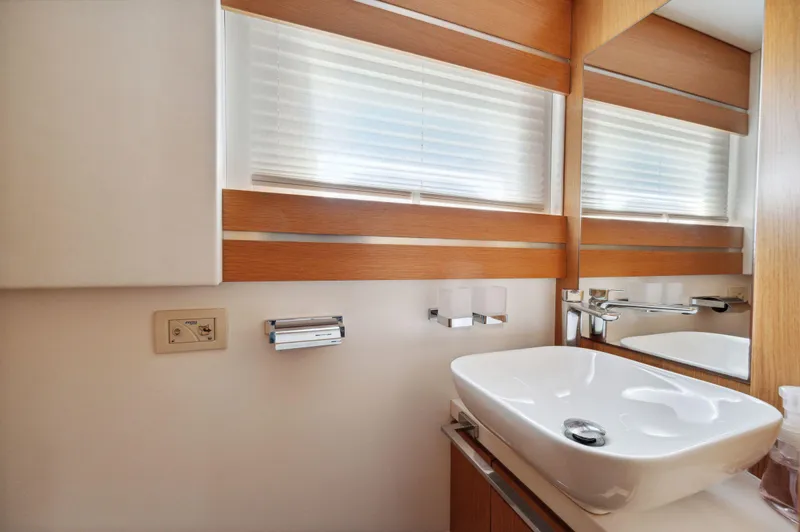 Halcyon Yacht Photos Pics 