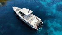 2019 Axopar 37 T-Top
