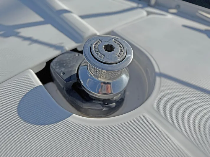 Roops Yacht Photos Pics 