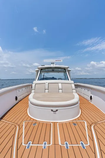  Yacht Photos Pics 2020 BOSTON WHALER 420 OUTRAGE - Image 20