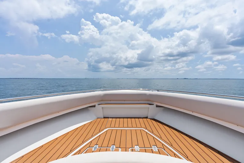  Yacht Photos Pics 2020 BOSTON WHALER 420 OUTRAGE - Image 22