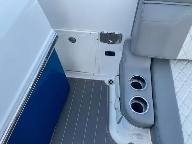 Cigarette 42 Yacht Photos Pics Interior of 2017 Cigarette 42 Huntress boat with seating and cup holders.