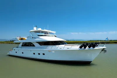 Ocean Alexander 80 Cockpit Motoryacht