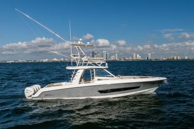 Yacht