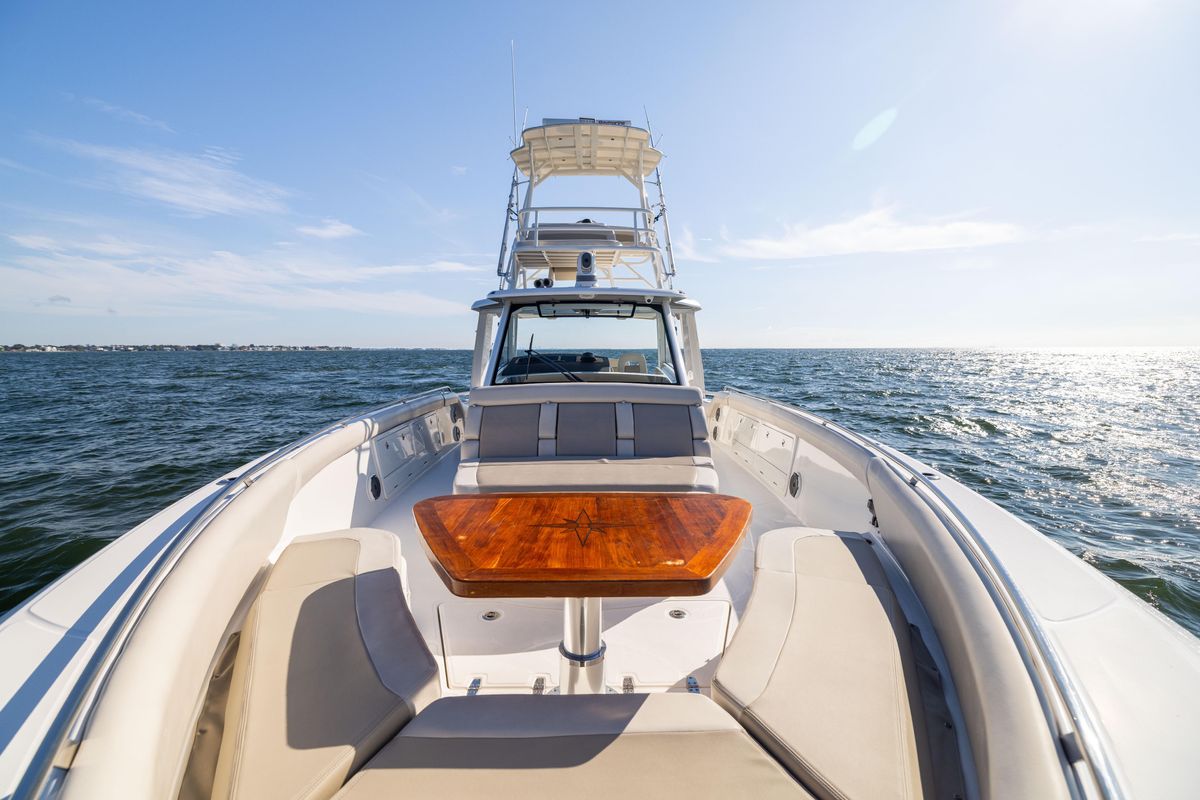 2021 Boston Whaler 42 
