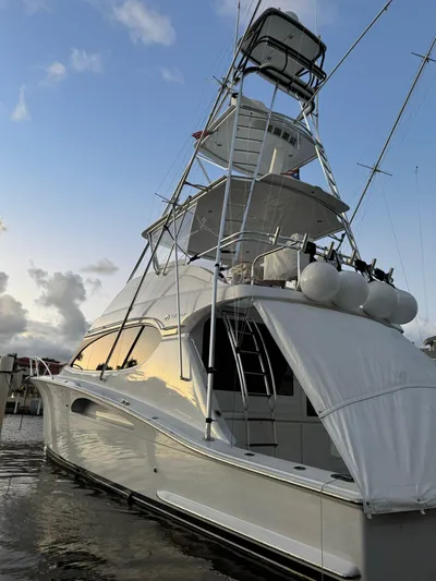 Aleola Yacht Photos Pics 