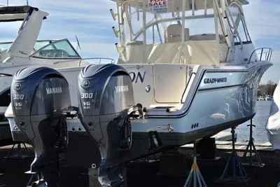 Grady-White Express 330