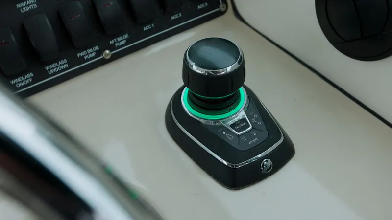 315 Conquest Yacht Photos Pics 