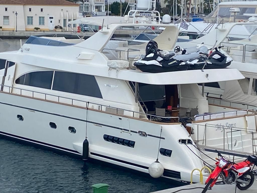 2008 Falcon 87 