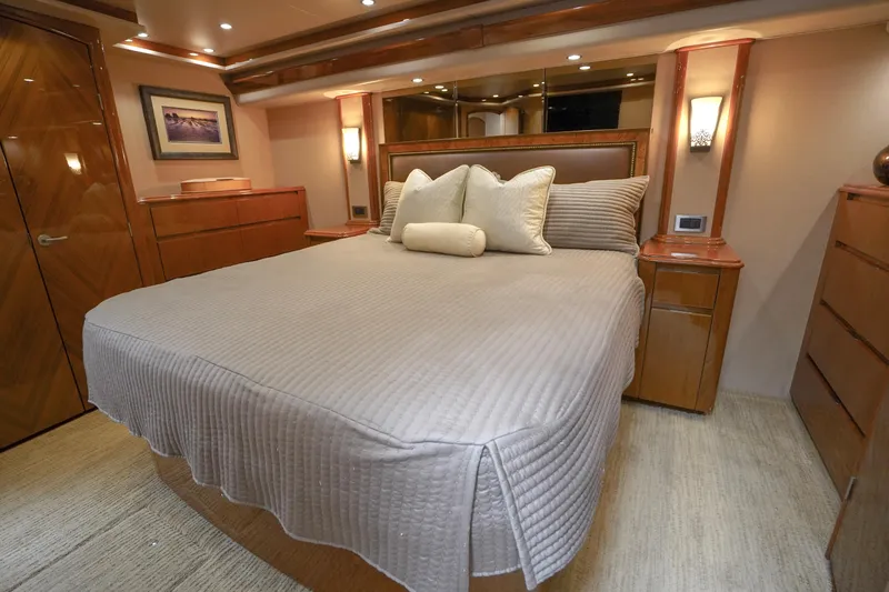 Benedetta Yacht Photos Pics 