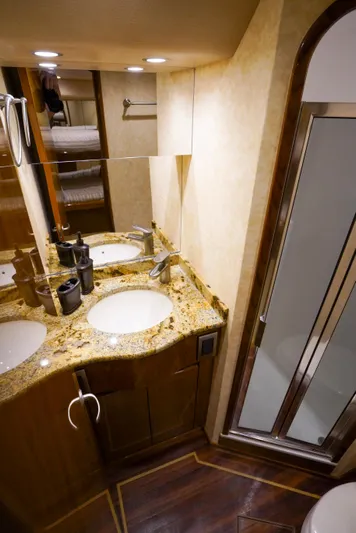 Benedetta Yacht Photos Pics 