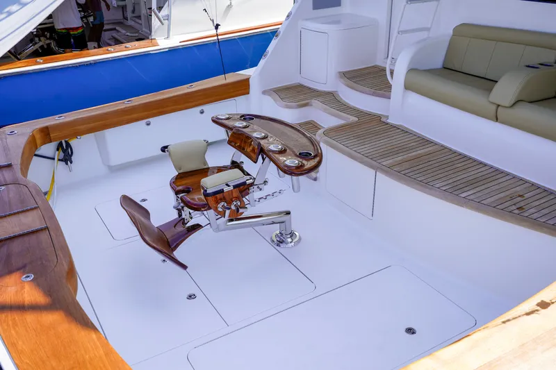 Benedetta Yacht Photos Pics 