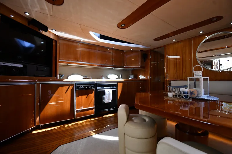 Loudmouth Soup Yacht Photos Pics 