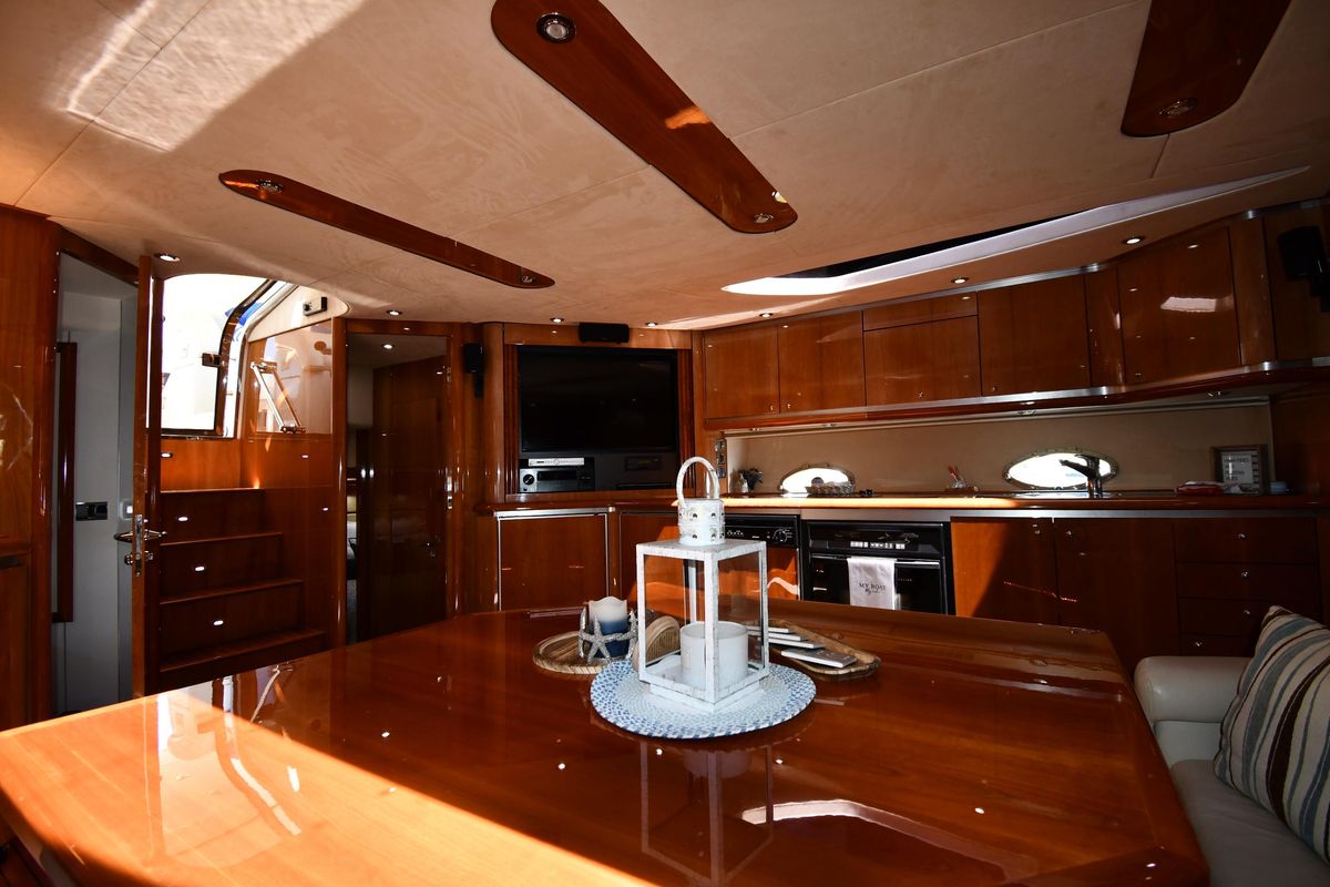 2002 Sunseeker 68 