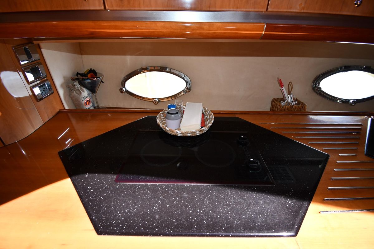 2002 Sunseeker 68 