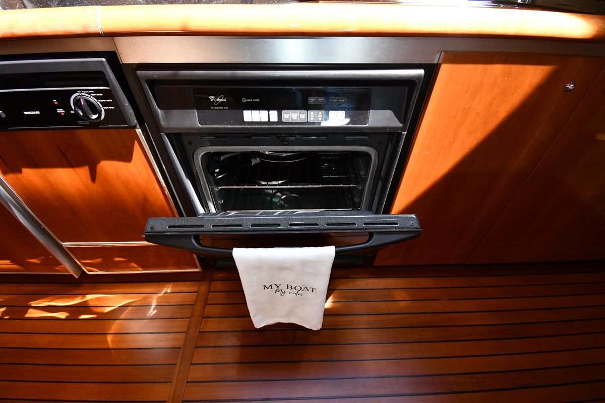 2002 Sunseeker 68 
