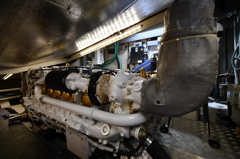 Loudmouth Soup Yacht Photos Pics 