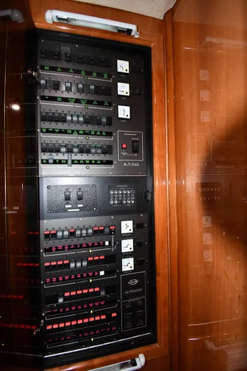 Loudmouth Soup Yacht Photos Pics 