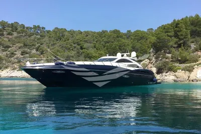 Sunseeker Predator 75