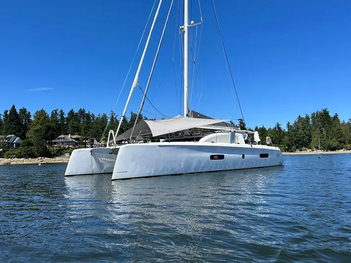 Wikiwiki Yacht Photos Pics 