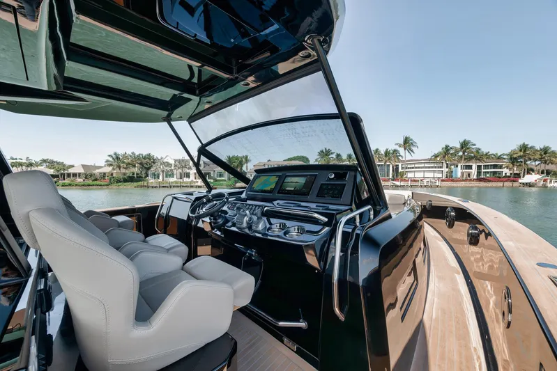 Ciao Yacht Photos Pics 