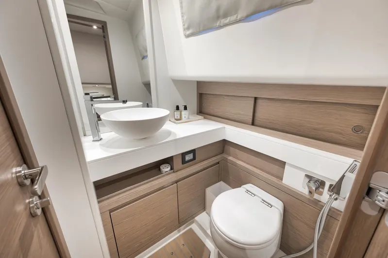 Ciao Yacht Photos Pics 