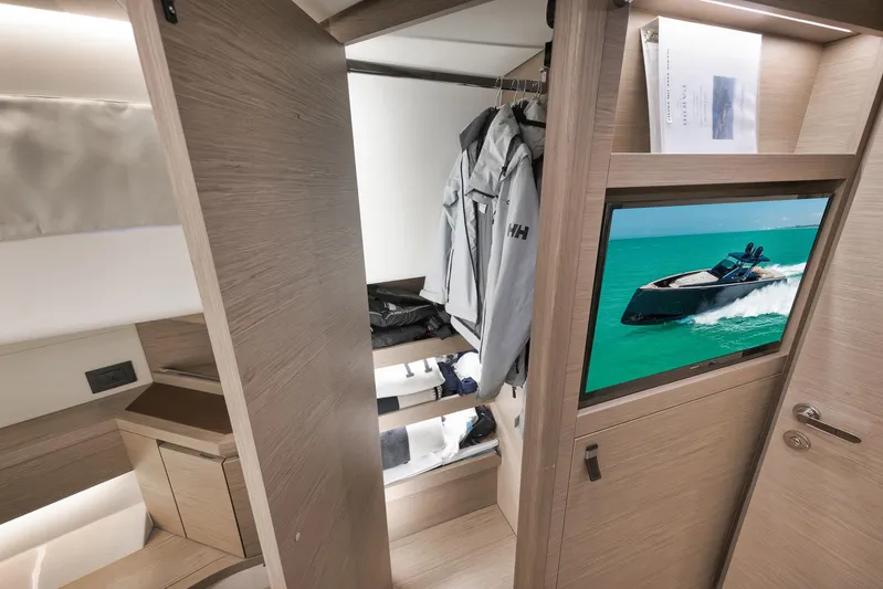 Ciao Yacht Photos Pics 