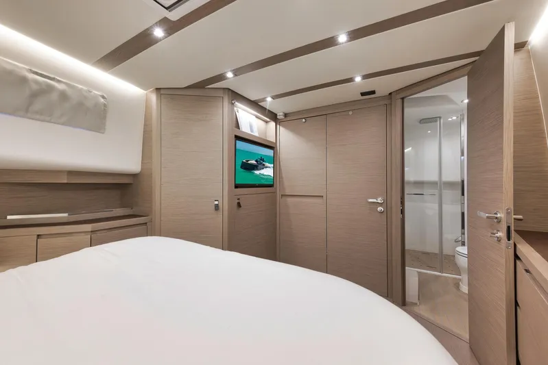 Ciao Yacht Photos Pics 