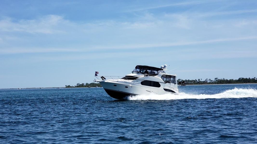 2003 Silverton 43 Motor Yacht