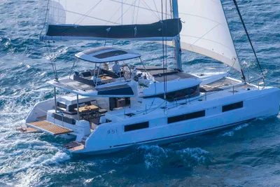 Lagoon 51