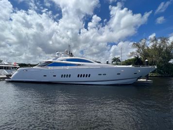 2007 Sunseeker Predator 108