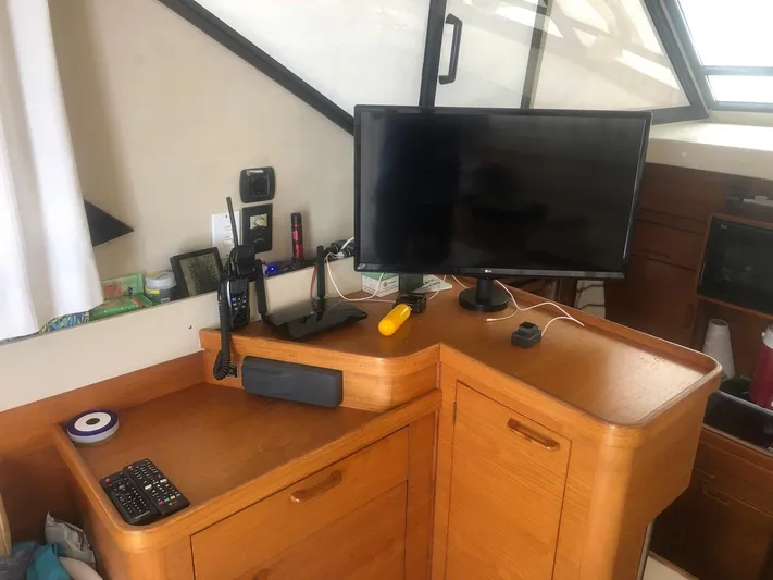  Yacht Photos Pics Interior of a 1991 Princess 388 yacht with monitor and electronics.