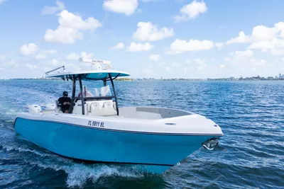 Century 3200 Center Console