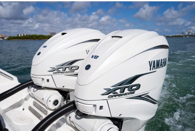  Yacht Photos Pics Twin Yamaha XTO Offshore V8 engines on a 2019 Century 3200 Center Console boat.