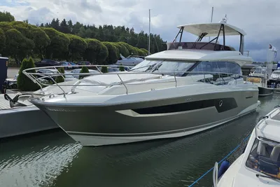 Prestige 520
