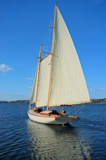 Valora Yacht Photos Pics 