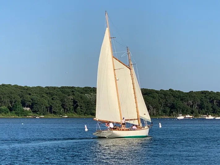 Valora Yacht Photos Pics 