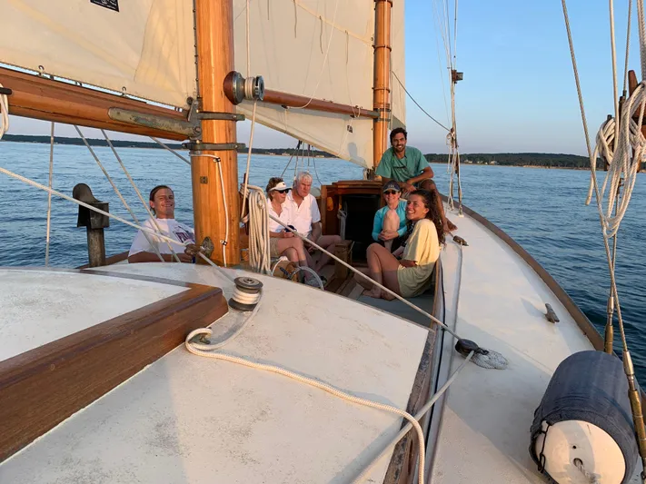 Valora Yacht Photos Pics 