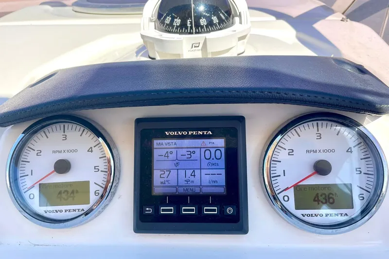  Yacht Photos Pics Cranchi Endurance 30 dashboard with Volvo Penta gauges and digital display, 2012 model.