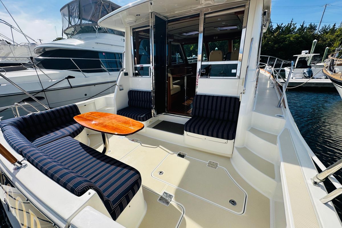 2017 Sabre 42 