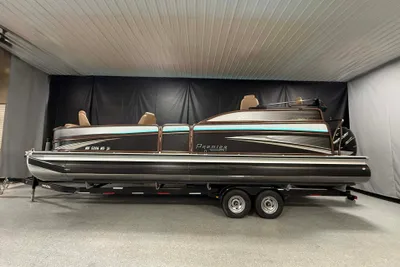 Premier 290 Grandview