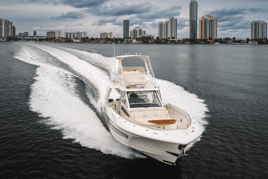 2016 Boston Whaler 42 OUTRAGE