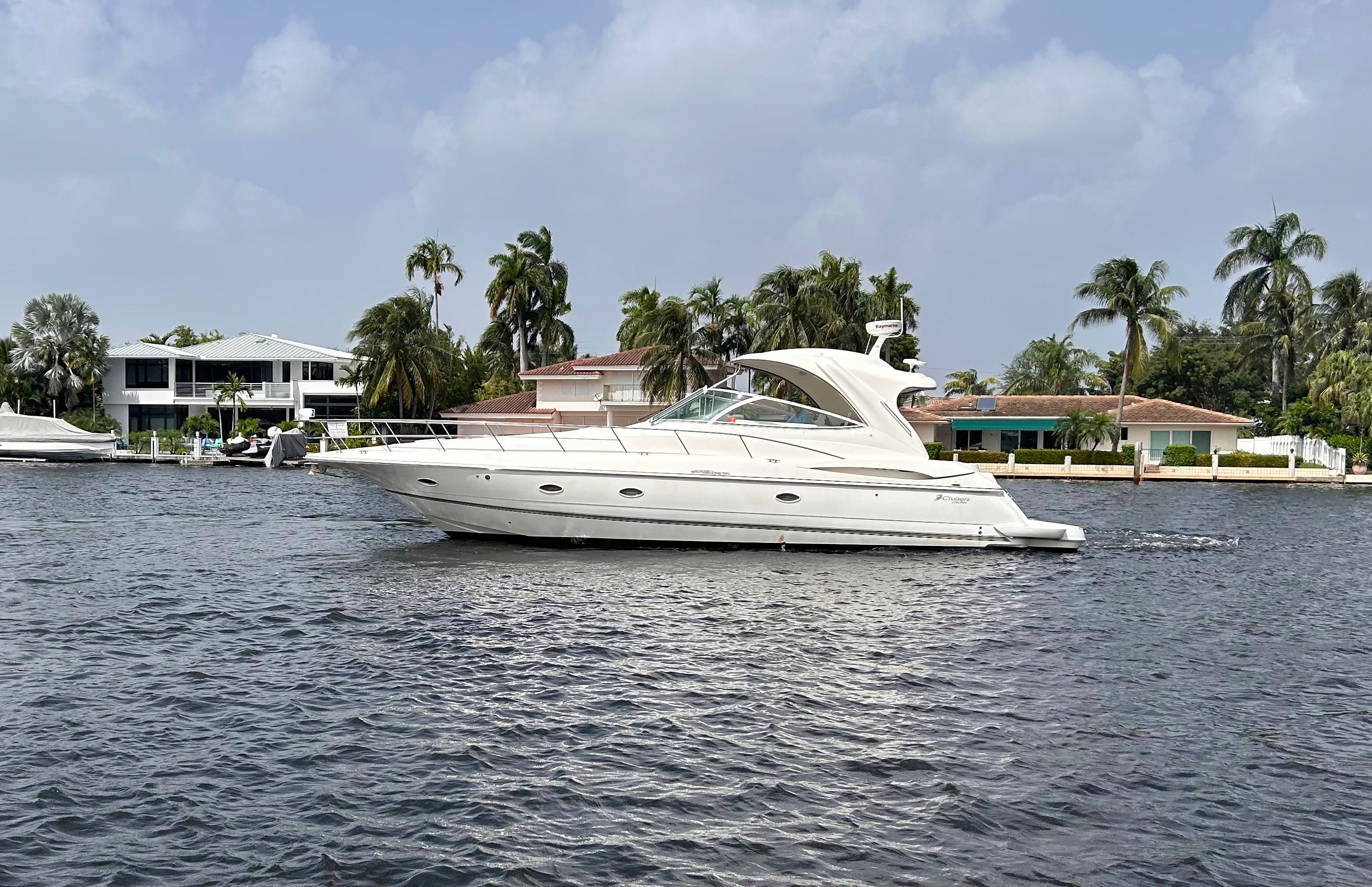 2006 cruisers yachts 460 express