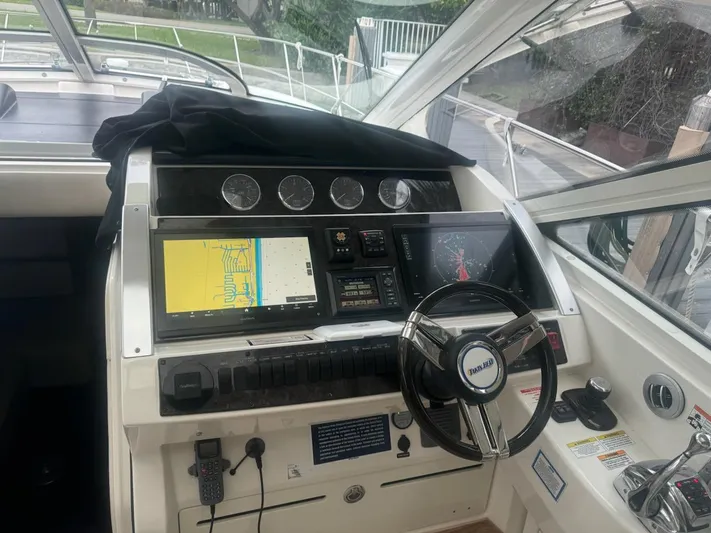 Takin Heat Yacht Photos Pics 